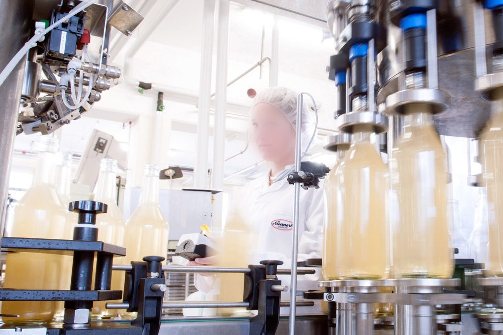 Nannerl-Fabrikarbeiten-1024x683